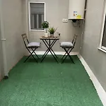 Centrico Venecia * סביליה
